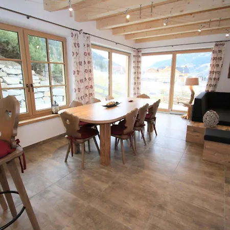 Modern Chalet With Garden In Salzburgerland Near The Katschberg Ski Area * سانكت مارغارثين إم يونغاو