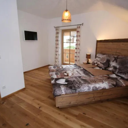 Modern Chalet With Garden In Salzburgerland Near The Katschberg Ski Area شاليه *