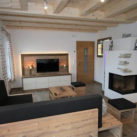 شاليه Modern Chalet With Garden In Salzburgerland Near The Katschberg Ski Area *